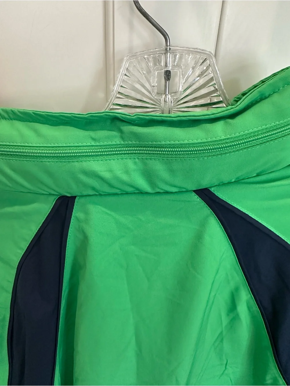 Nike Green and Navy Hooded Windbreaker‎ Jacket